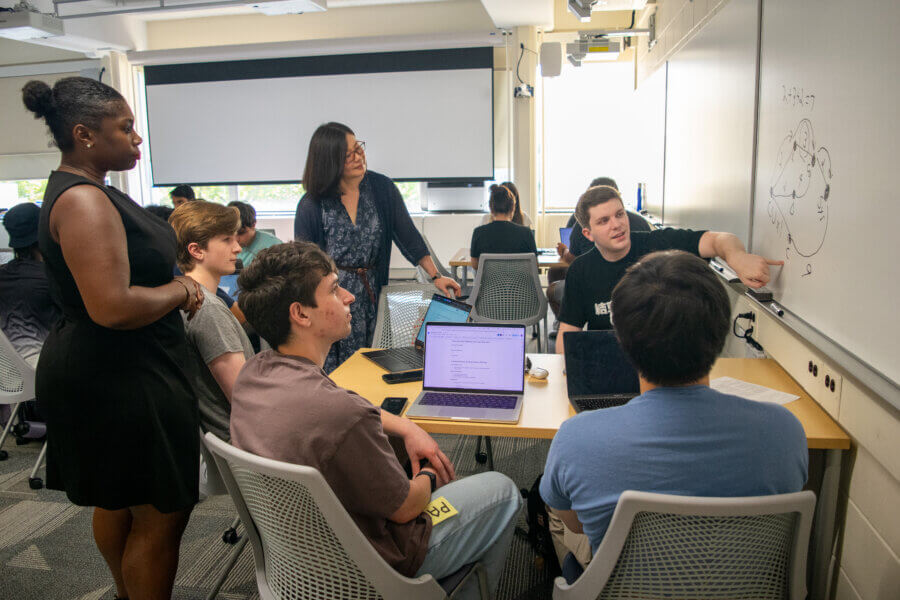 Engineering students teach 4-H youth about STEM careers, concepts